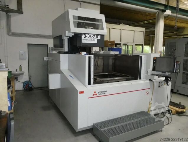 Wire EDM machine Mitsubishi MV4800S Mitsubishi MV4800S