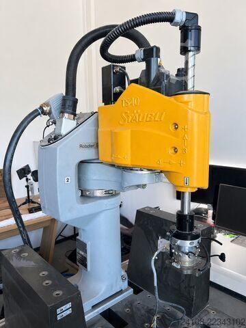 Industrial robot Stäubli TS40 Scara