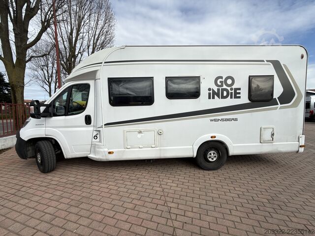 Teilintegriertes Wohnmobil Fiat Ducato Weinsberg Carasuite|  Cambio manuale | Completamente accessoriato
