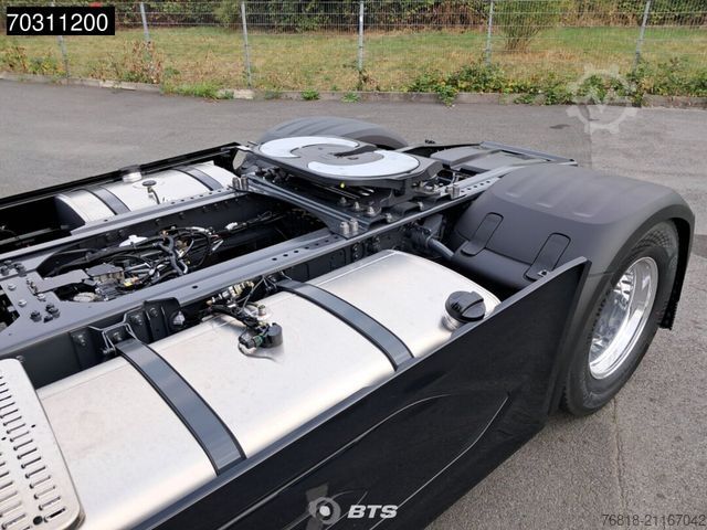 Standard SZM DAF XG 530 4X2 FT - ZF + Navi + Alcoa + Alcantara +