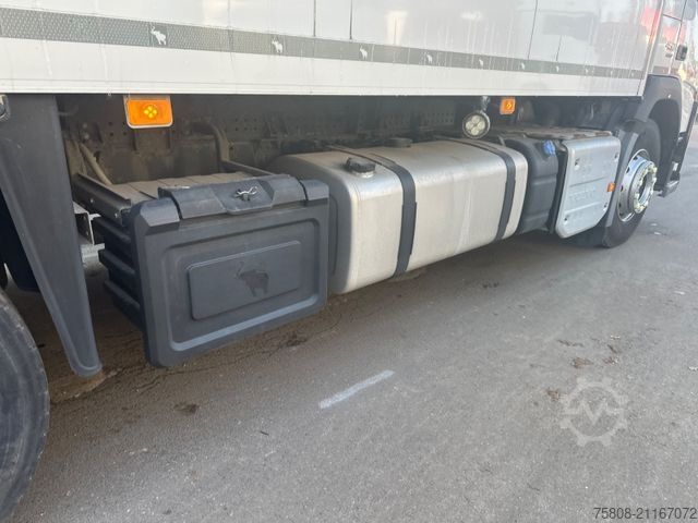 Kühlkoffer-LKW VOLVO FM450 6X2 Kühl Frigoblock LBW 8.10 m Lenk