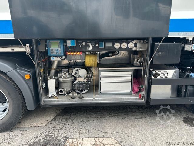 LKW mit Tankaufbau MAN TGM 26.320 Rohr 21.000L Oben/unten Funk Lenk