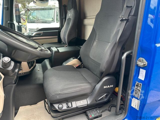 LKW mit Tankaufbau MAN TGM 26.320 Rohr 21.000L Oben/unten Funk Lenk