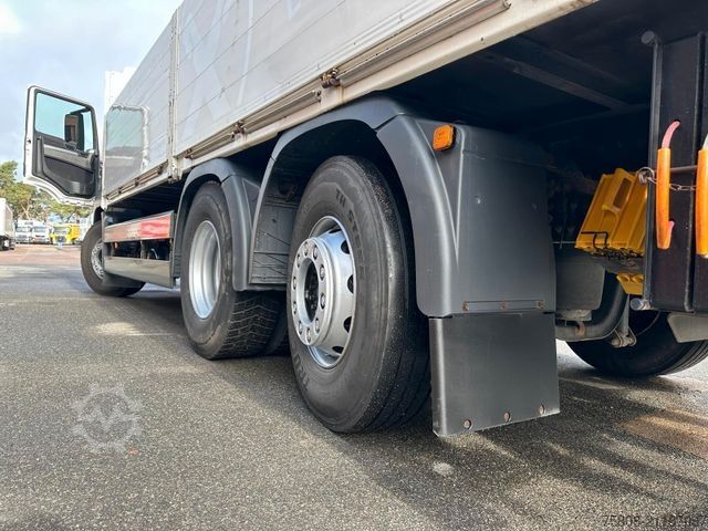 Autokran MAN TGS 26.440 Baustoff Hiab XS177 K Lenk Navi