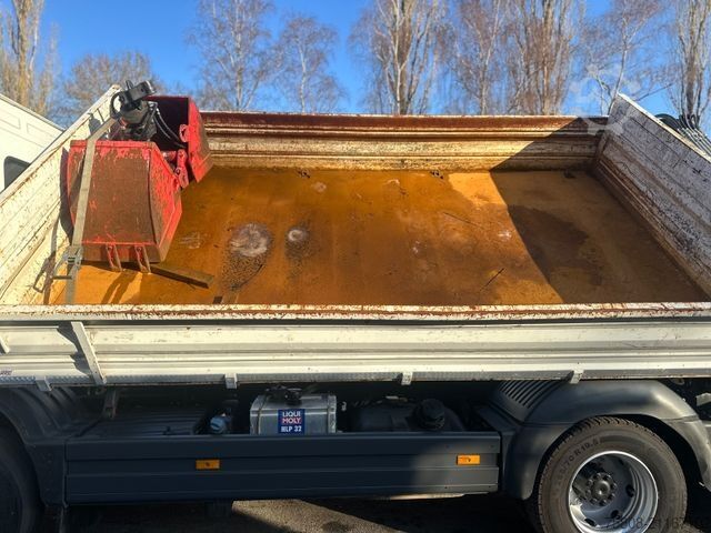 Kipper LKW MERCEDES-BENZ Atego 1224 Kipper Kran Hiab XS 077 AHK Klima