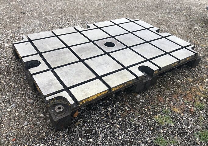 Steel floor plates Taques acier rainurée - Steel Plates 2210 x 1500 x 260 mm