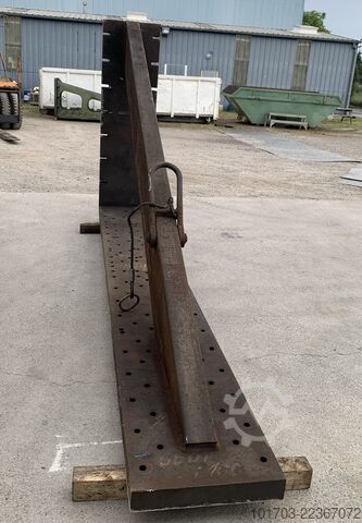 Pair of cast iron angle plates Equerres de bridage en fonte 4000 x 2000 x 575 mm