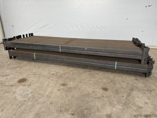 Hochregallager Palettenregaltraverse Meta (Thyssen) / K: 120 x 50 mm lichte Weite: 2.700 mm