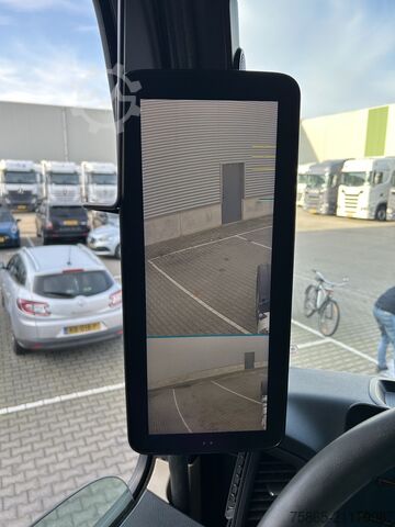 Standard-SZM Mercedes-Benz Actros 1842 Streamspace / 575 dkm / Tacho V2 / ...