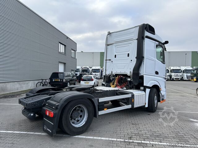 Standard-SZM Mercedes-Benz Actros 1842 Streamspace / 574 dkm / Tacho V2 / ...