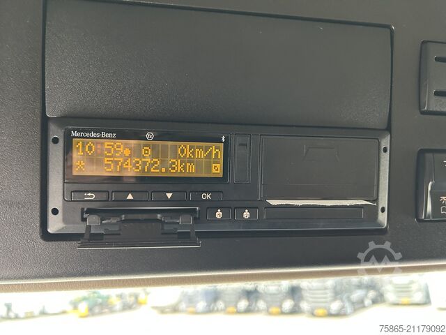 Standard-SZM Mercedes-Benz Actros 1842 Streamspace / 574 dkm / Tacho V2 / ...