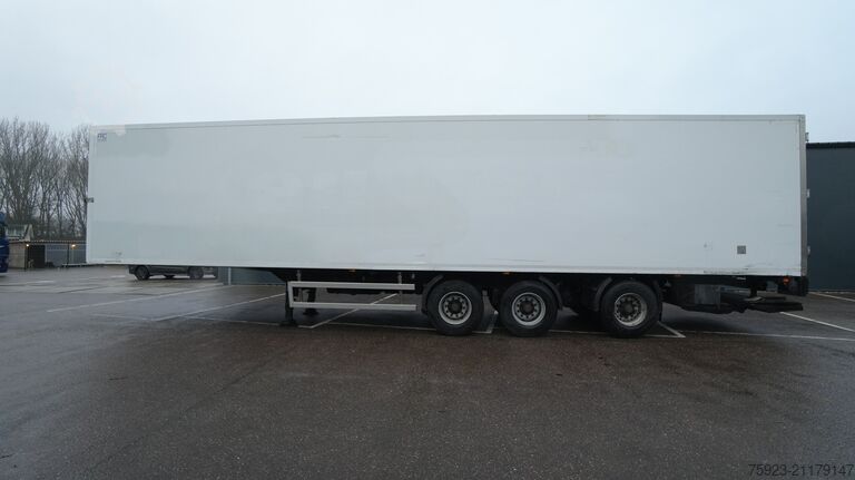 Kühl-/Tiefkühltransport H.T.F. Refrigerated trailer