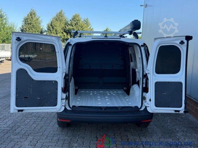Panel van Volkswagen Caddy Cargo 2.0 TDI Klima Navi Rohrbox NUR 70TKM