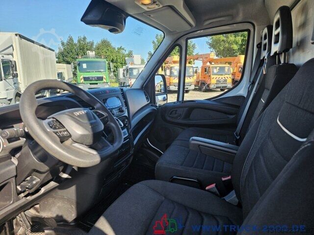 Transporter mit Koffer Iveco Daily 72C180 HiMatic Autom. Koffer 3.7t Nutzlast