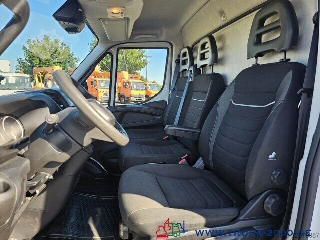 Transporter mit Koffer Iveco Daily 72C180 HiMatic Autom. Koffer 3.7t Nutzlast