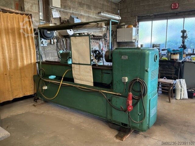 Gornati Universal Lathe Gornati 