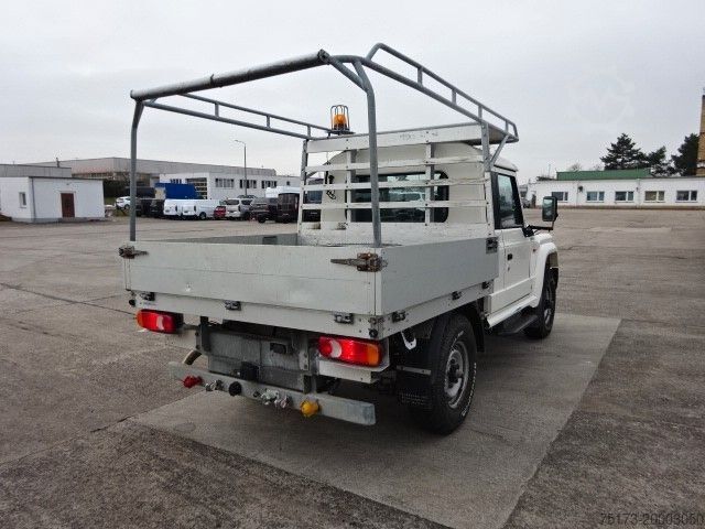 Pick-up van IVECO Massif 145PS 4x4 AHK-luftgebremst