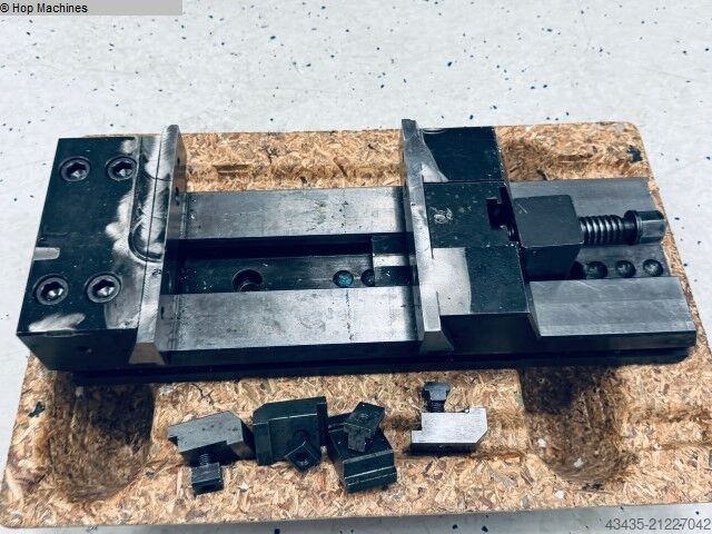 Bearbeitungszentrum - Vertikal DECKEL MAHO DMU 80 Evo