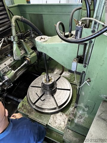 Abwälzfräs- und Stoßmaschine -kombiniert LIEBHERR L 652