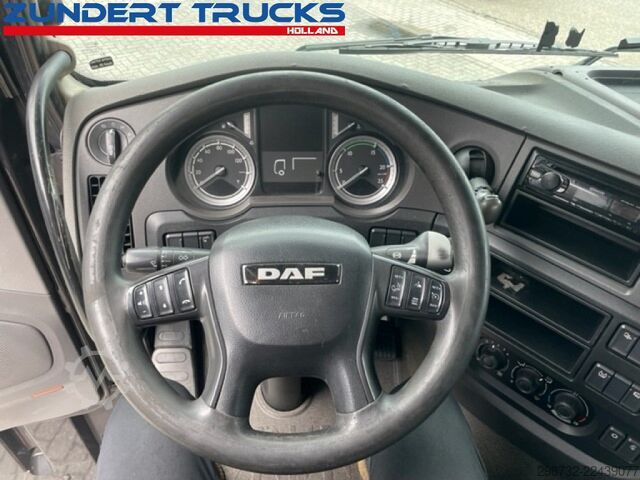 Standard-SZM DAF XF440 SPACECAB