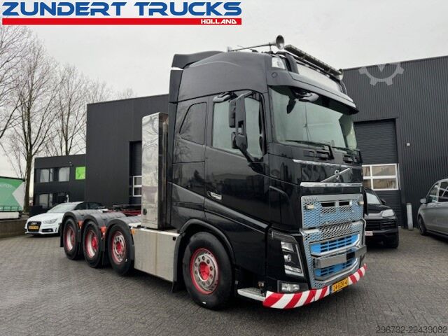 Heavy load Volvo FH16-750 GLOBETROTTER, 8x4