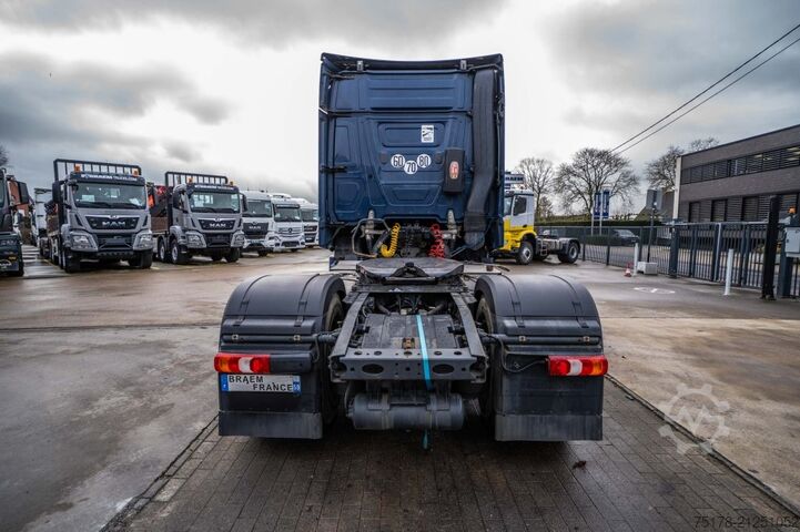 Standard-SZM MERCEDES ACTROS 1846+ADR