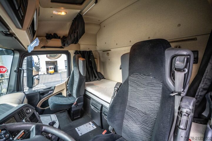 Standard-SZM MERCEDES ACTROS 1846+ADR