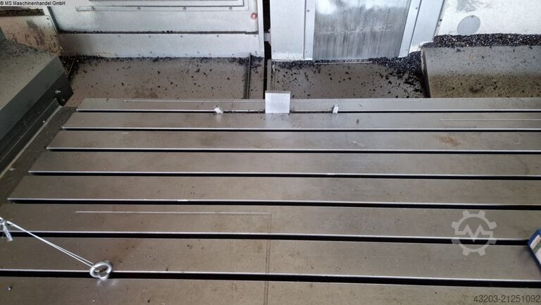 Bettfräsmaschine - Universal SORALUCE TR-35