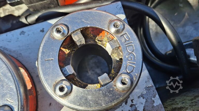 Hand Held Threader Ridgid 