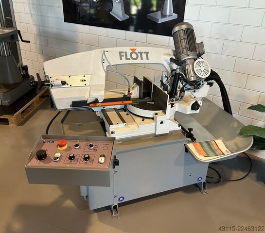 Halbautomatische Bandsägemaschine FLOTT 