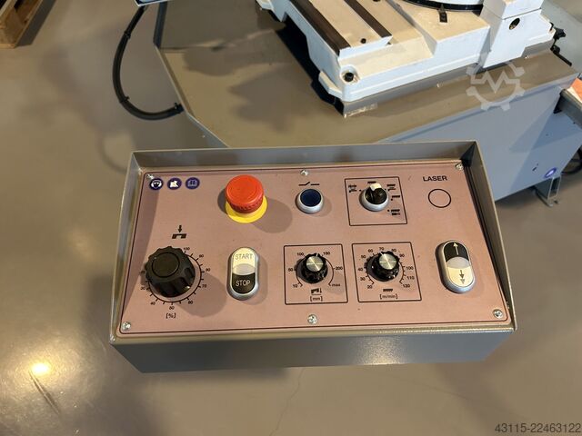 Halbautomatische Bandsägemaschine FLOTT 