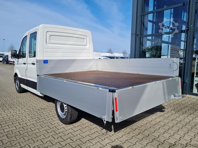 High top van VW Crafter 35 Kasten MR L3H3 AG 4MOTION AHK LED PDC