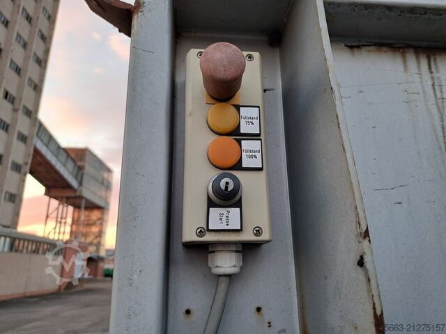 Presscontainer No 44 Avermann 20 PELR