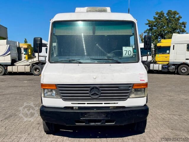 Panel van Mercedes-Benz Vario 812 D manual pomp, cooler THERMOKING