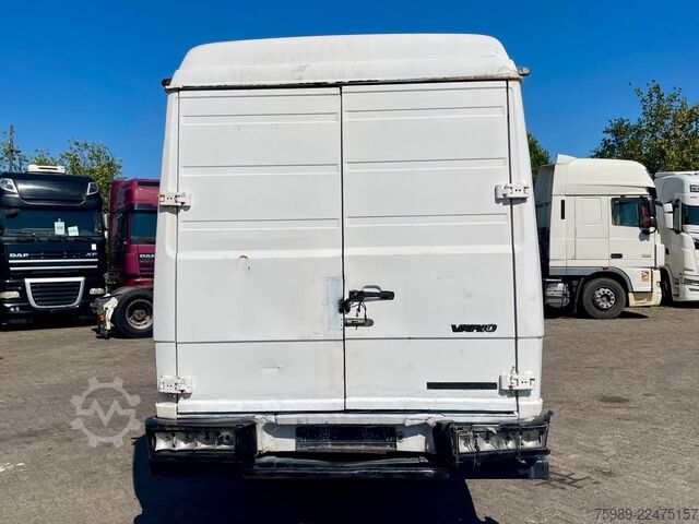 Panel van Mercedes-Benz Vario 812 D manual pomp, cooler THERMOKING