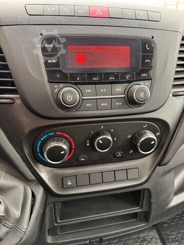 Kipper LKW Iveco DAILY 35C12