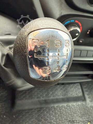 Kipper LKW Iveco DAILY 35C12