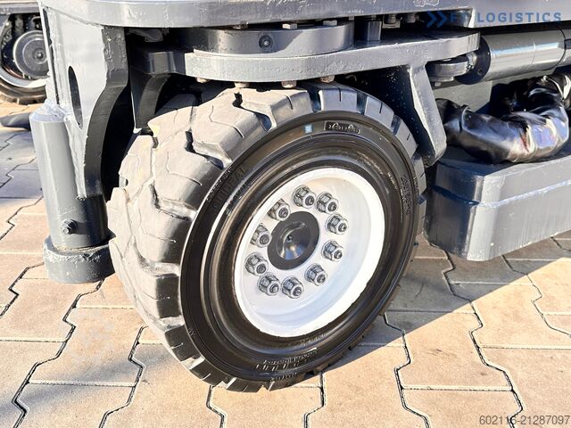 4-way forklift truck Combilift C4000 / TRIPLEX / 9300MM / GAS / TOP1