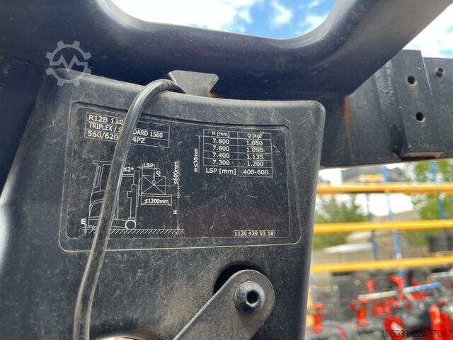Reach Truck Linde R12B-01