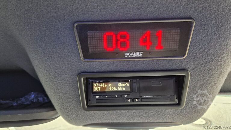 Minibus MERCEDES-BENZ Sprinter 420 Elektro bis zu 19 Schlafsessel