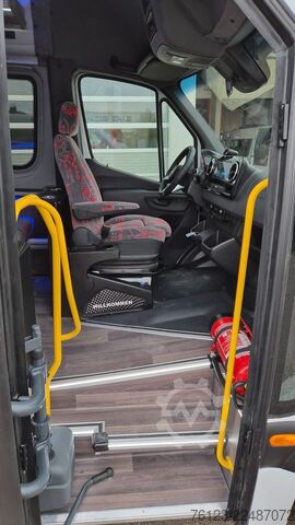 Minibus MERCEDES-BENZ Sprinter 420 Elektro bis zu 19 Schlafsessel