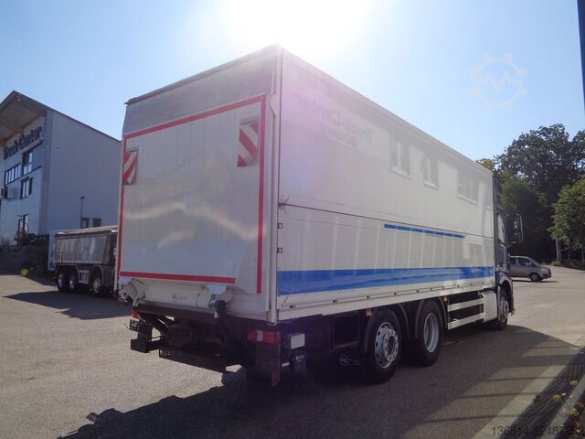LKW mit Getränkeaufbau MERCEDES-BENZ Actros 2542 L 7,3 M Schwenkwand LBW Heizung