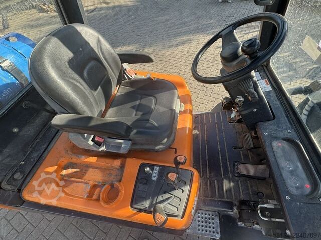 Treibgasstapler Doosan G30GP