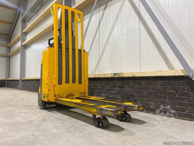 Hochhubwagen Jungheinrich EJE C20