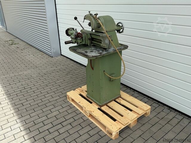 Tool sharpening machine with coolant pump UNBEKANNT 