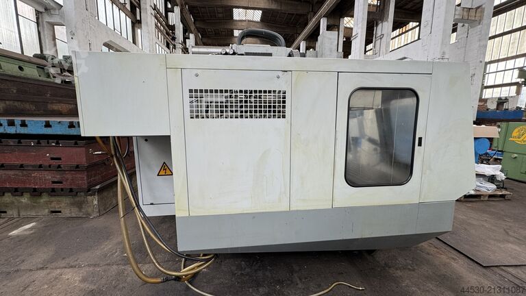 Vertical machining center MIKRON VC1000