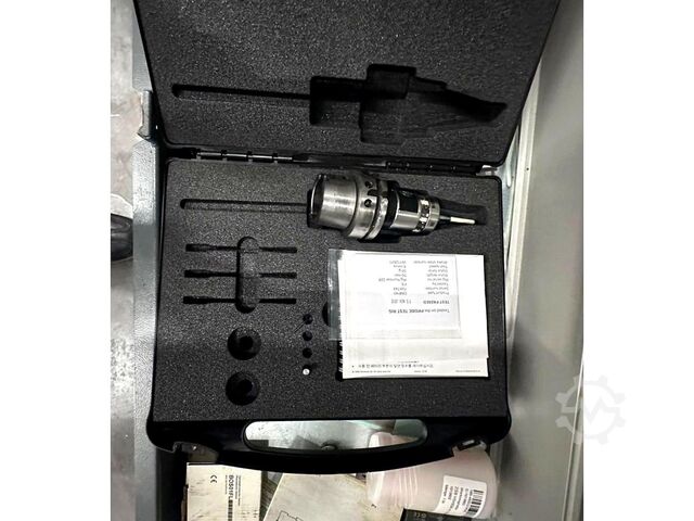 Vertikales Bearbeitungszentrum Chiron Mill 2000 high speed plus