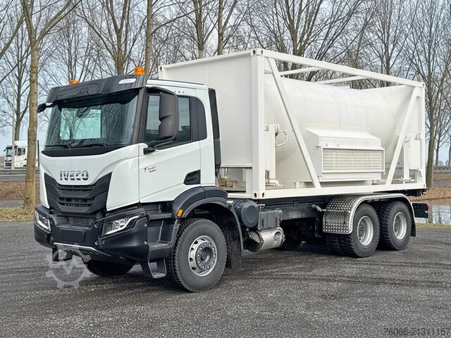 Tankwagen Iveco T-Way AD380T43H AT Water Tank Truck (12 units)