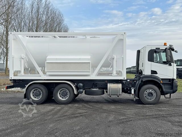 Tankwagen Iveco T-Way AD380T43H AT Water Tank Truck (12 units)