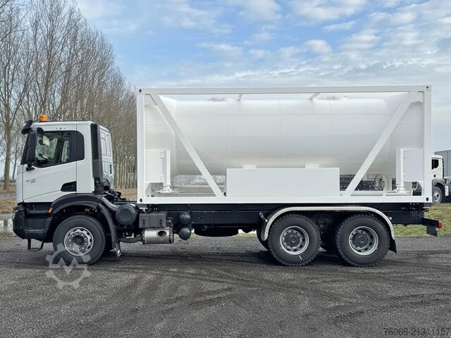 Tankwagen Iveco T-Way AD380T43H AT Water Tank Truck (12 units)